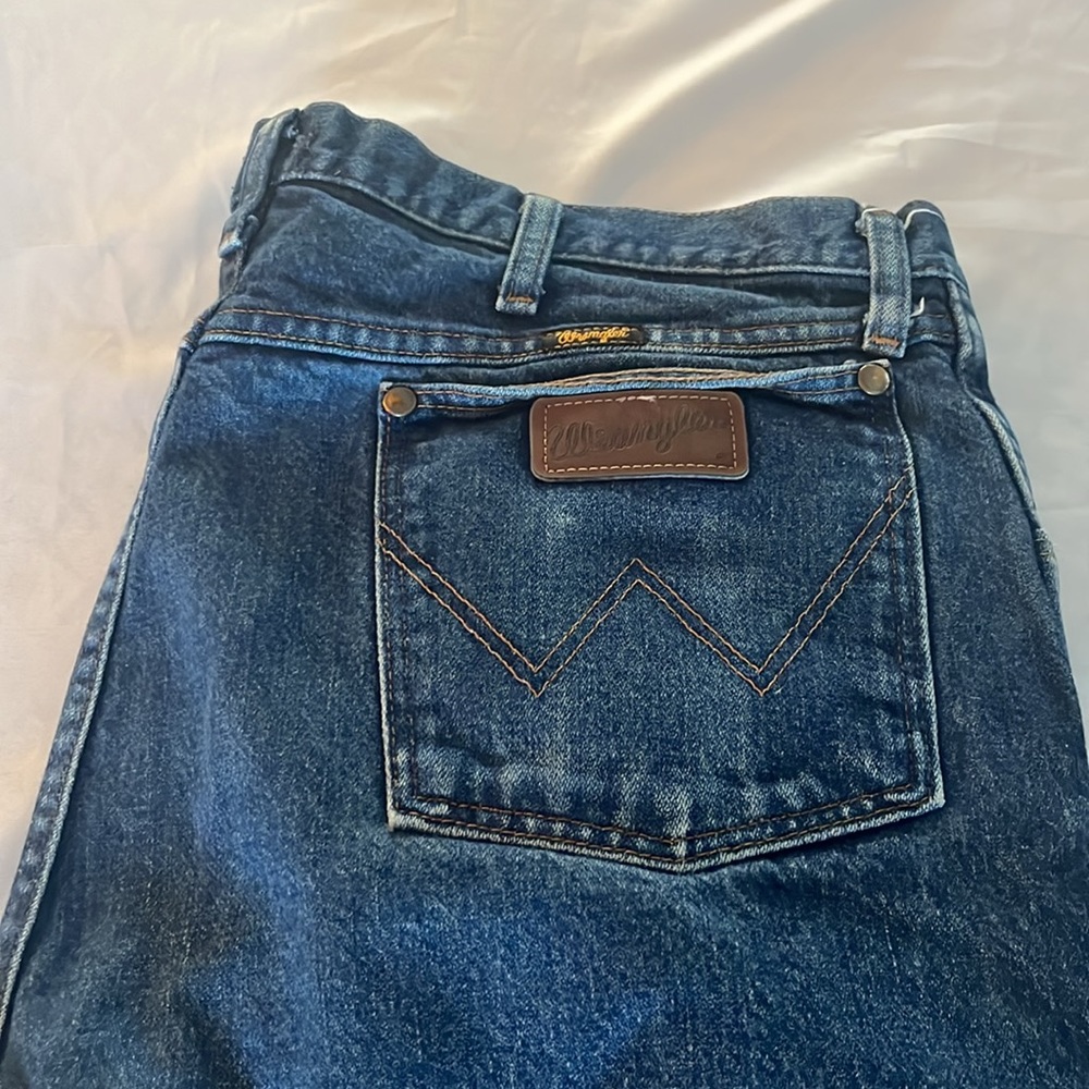 Wrangler Men’s Jeans - Picture 2 of 6